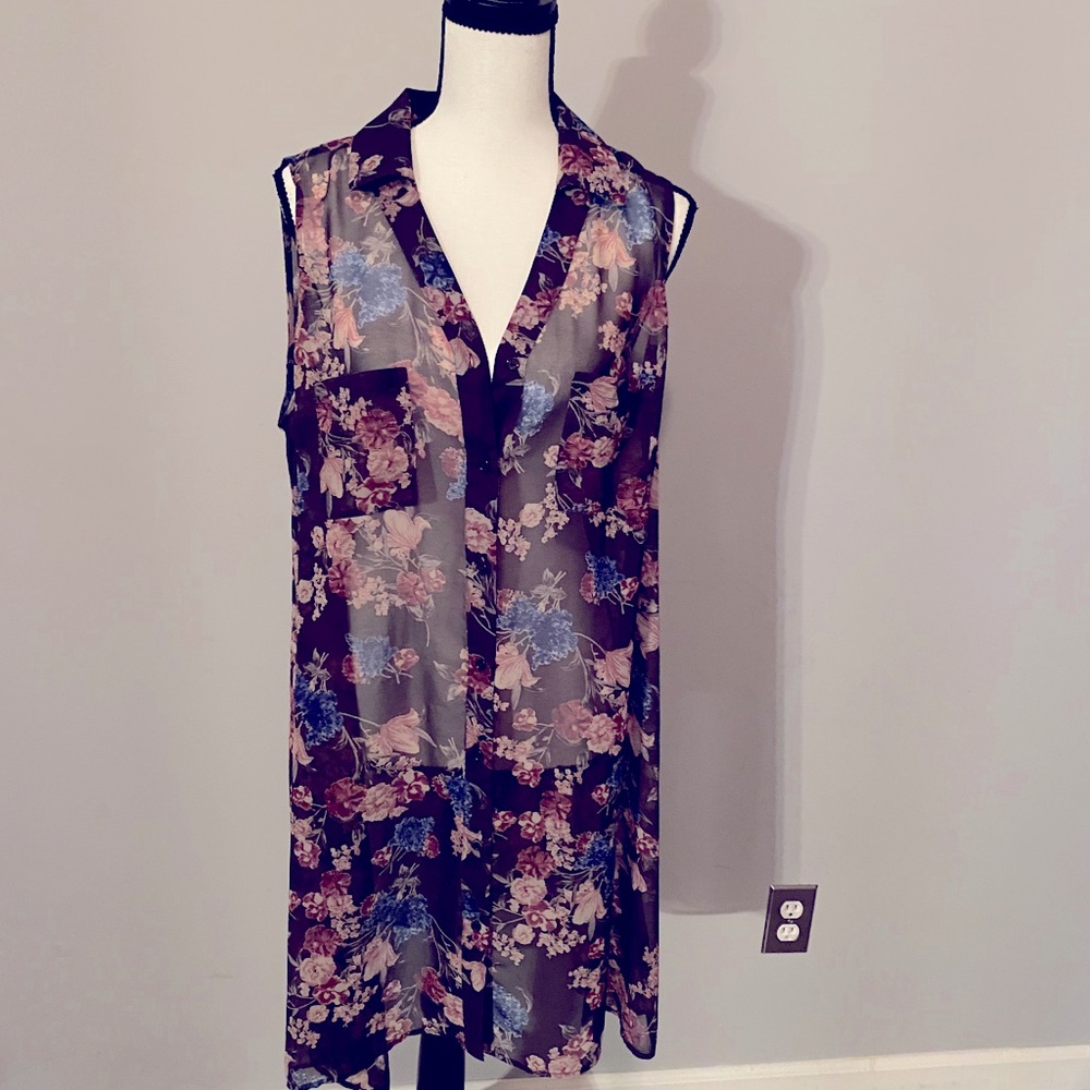 Looking for a Versatel tunic? Look no further!